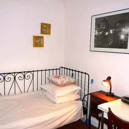 Sleeps 7 Air Con Wifi Cannes