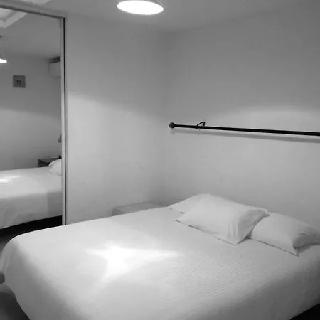Apartmán Sleeps 7 Air Con Wifi *
