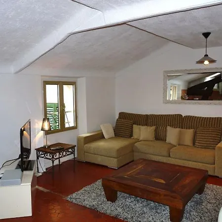 Sleeps 7 Air Con Wifi *